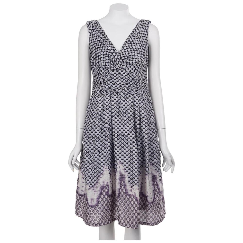 Nanette Lepore Dress 6 Blue Printed Silk Sleeveless V-Neck Fit & Flare Lined